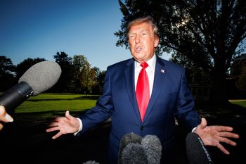 Trump żąda 10 mld dolarów. Sąd wzywa prezydenta na przesłuchanie