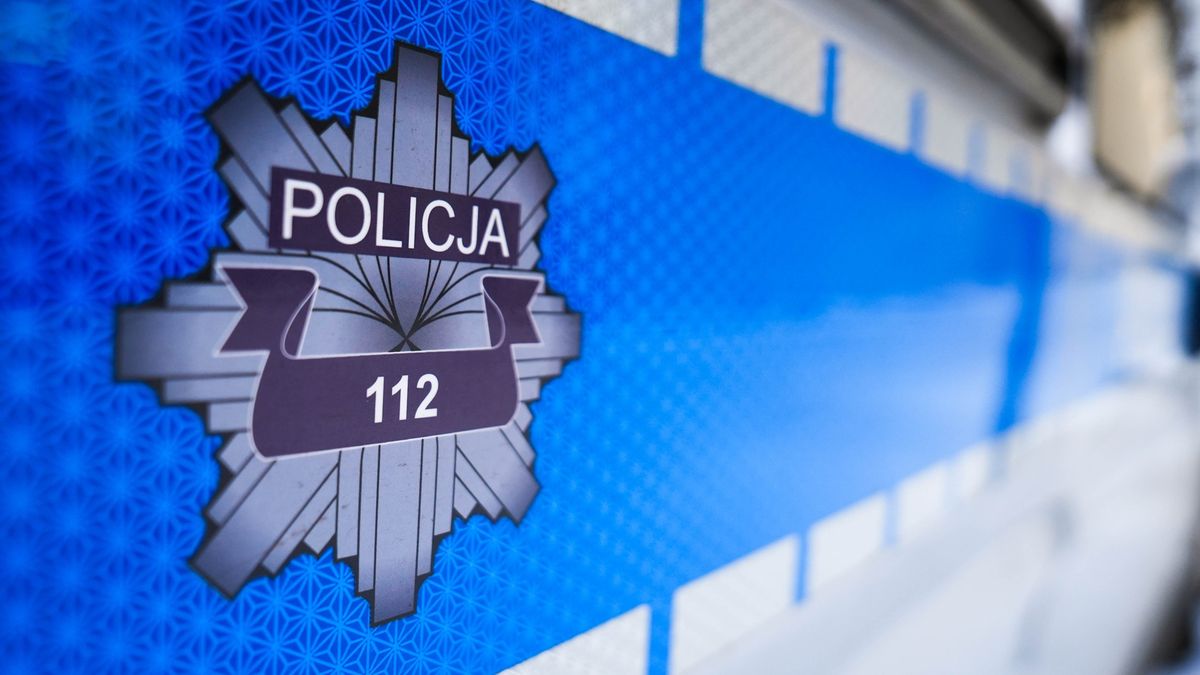 Policja zatrzymała agresora z Nowego Targu, który zaatakował siekierą oraz mopem