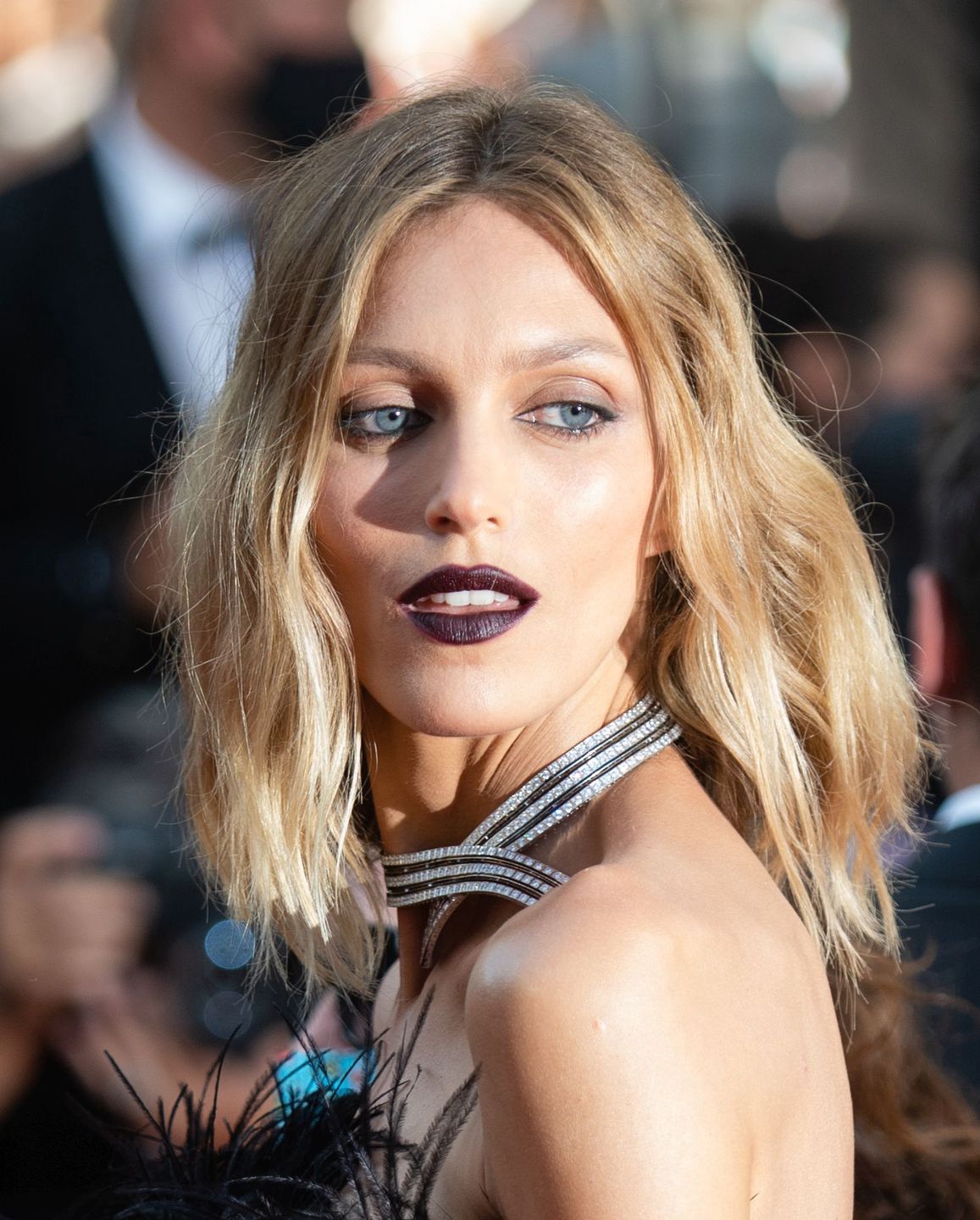 Anja Rubik na festiwalu filmowym w Cannes