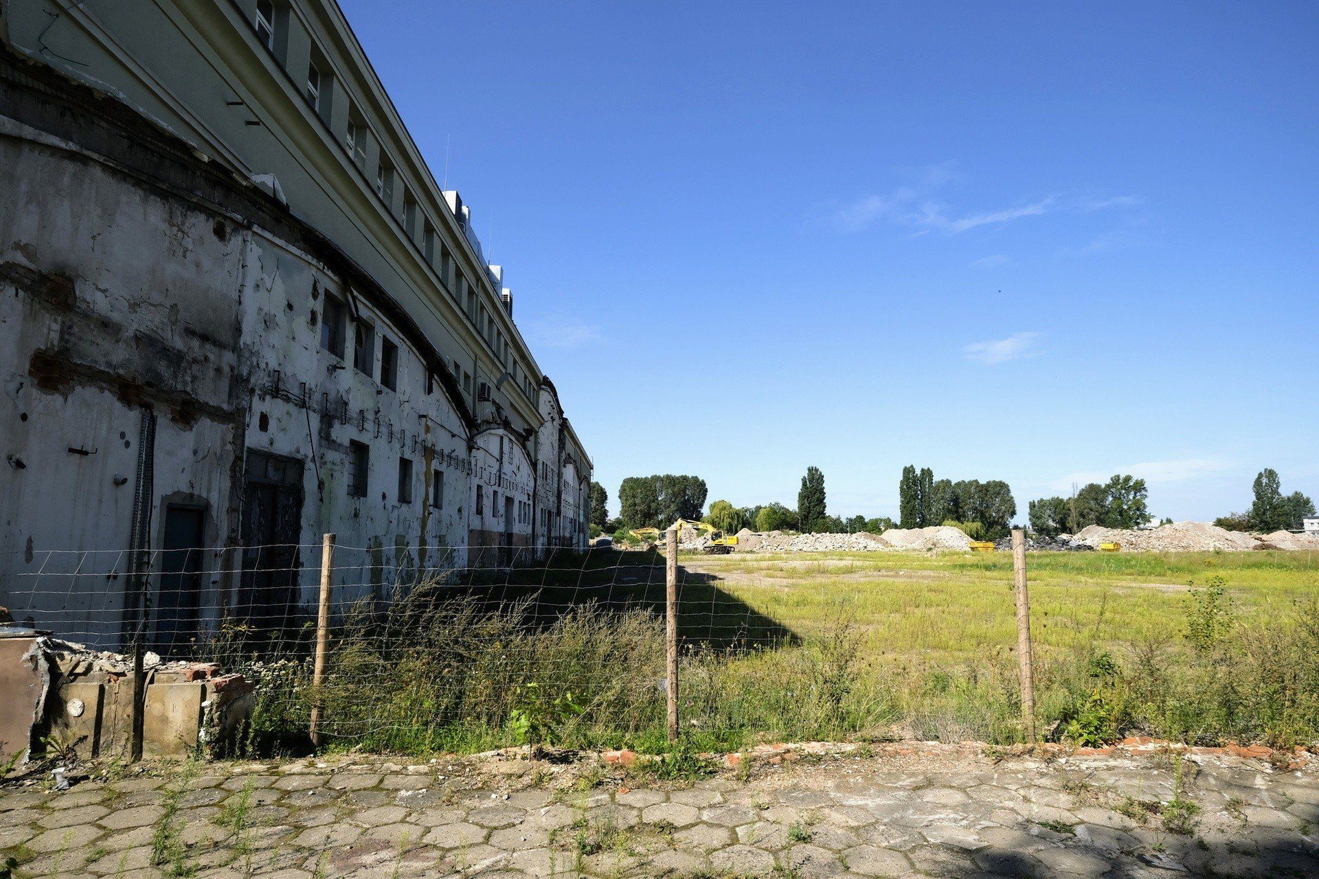 Tereny dawnych zakładów POMET w 2023 roku