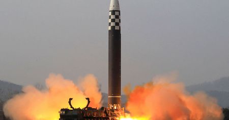 Rakieta spadła u wybrzeży Japonii. "To nie do przyjęcia"