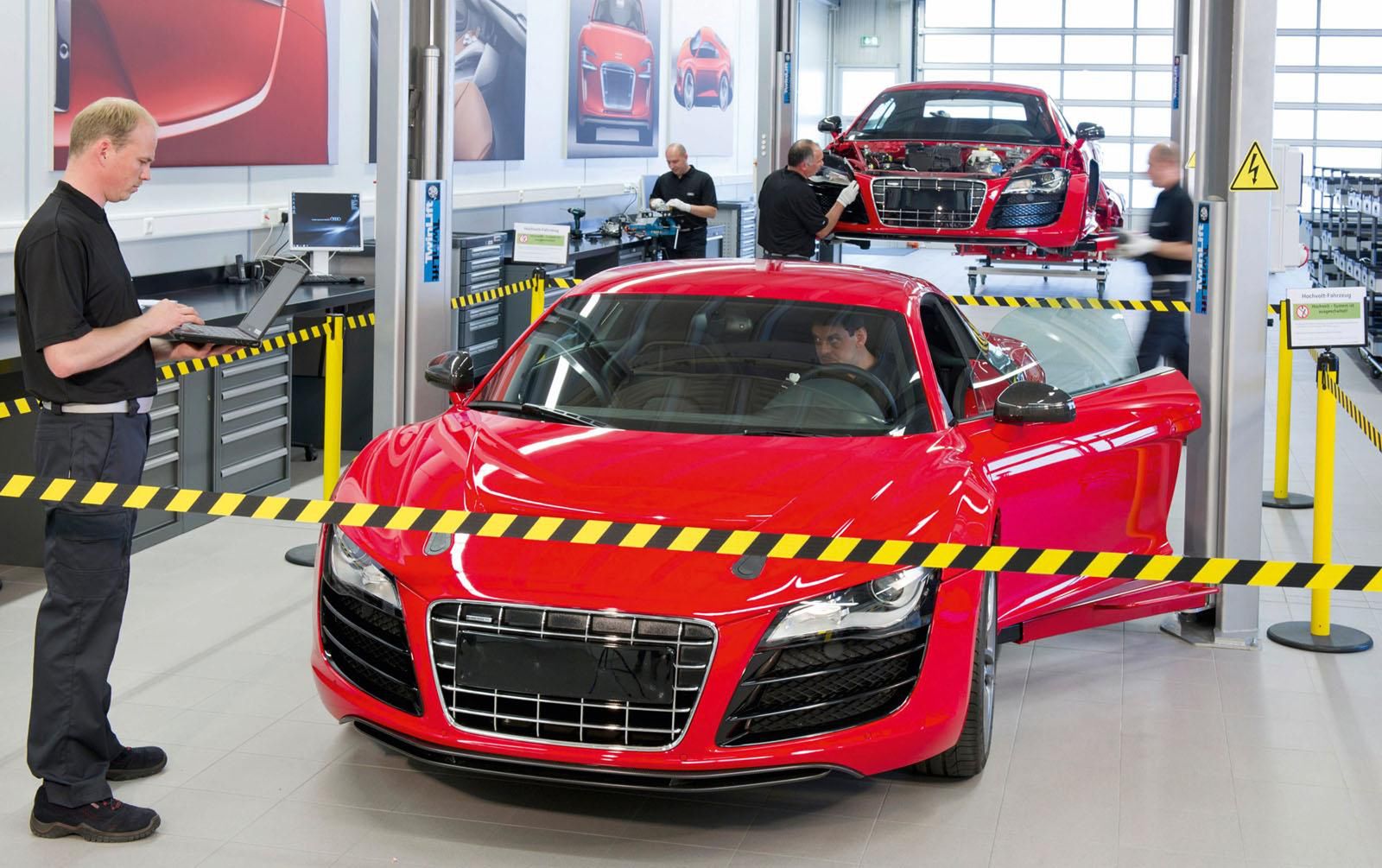 Audi R8 e-tron - niespełnione elektryczne marzenie [galeria] 17