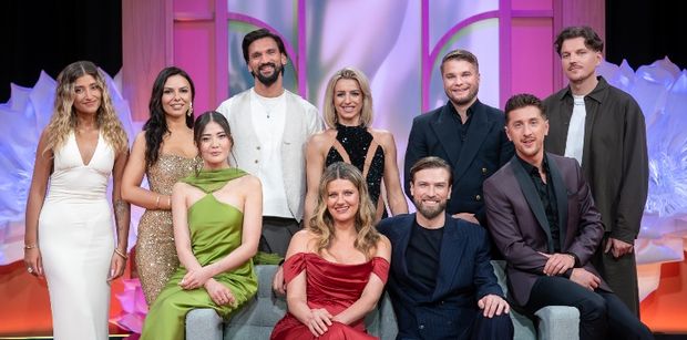 Uczestnicy "Love is Blind" niepotrzebnie gryźli się w język w odcinku "Reunion": "Skończyły się poszukiwania miłości. ZACZĘŁA SIĘ WALKA O POPULARNOŚĆ" (OPINIA)