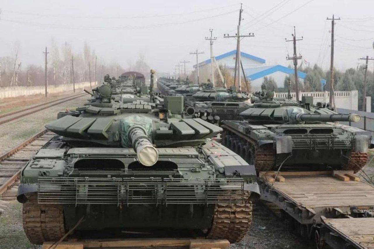 Russia's tank reserves dwindle: Storage empty by 2025, says ISW