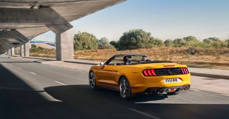 Ford Mustang debiutuje w wersji California Special. To hołd dla historycznego modelu