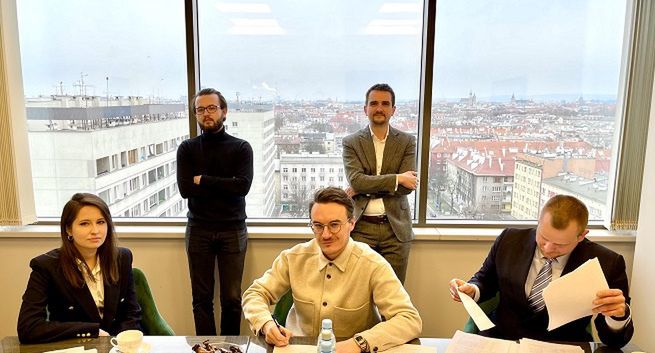 Fundusz Luksemburski zainwestuje 10 mln zł w farmy słoneczne Copernic, prezesem nadal Rahim Blak