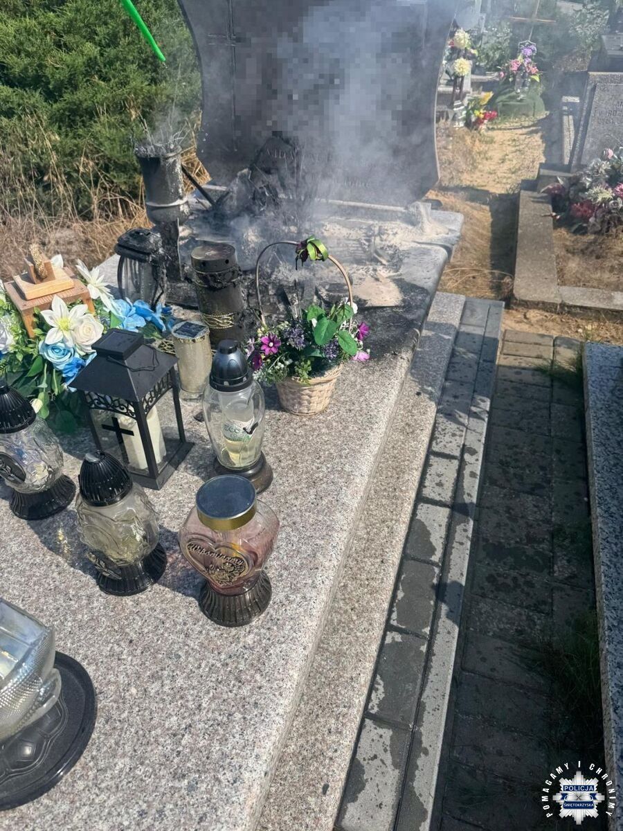 Pożar na cmentarzu w powiecie ostrowieckim