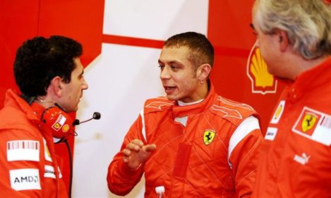 Valentino Rossi może trafić do Formuły 1