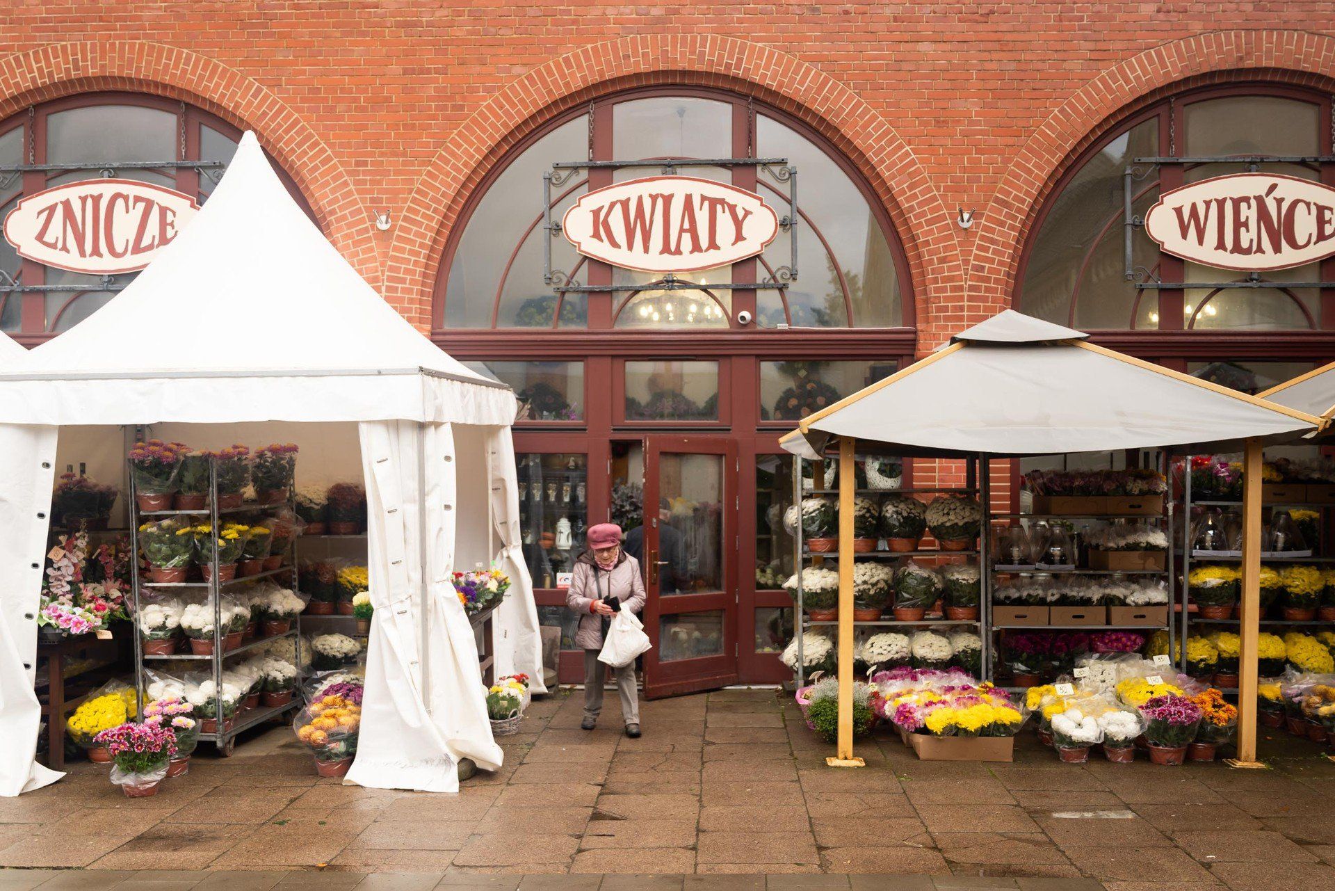 Trwają przygotowania na Cmentarzu Centralnym w Szczecinie