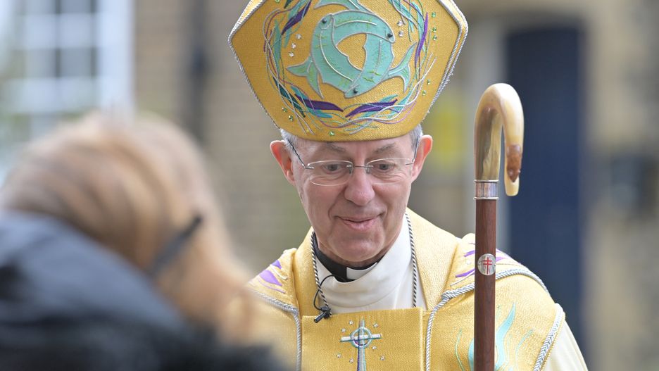 CANTERBURY, UNITED KINGDOM - DECEMBER 25: Archbishop Justin Welby leads the Christmas morning Eucharist service at Canterbury Cathedral in Canterbury, United Kingdom on December 25, 2022. (Photo by Stuart Brock/Anadolu Agency via Getty Images)