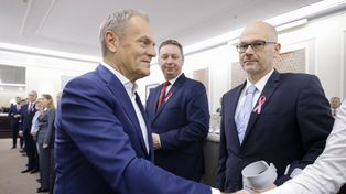 Afera wokół kandydata na sędziego TK. Tusk odpowiada na krytykę