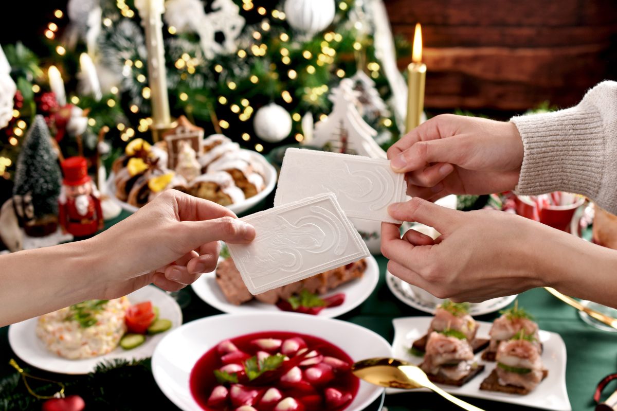 12 wigilijnych potraw, a każda z nich ma szczególne znaczenie – czyli o symbolice świątecznych potraw słów kilka