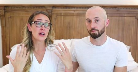 Youtuberzy przyznali, że oddali adoptowanego syna. Internauci oburzeni