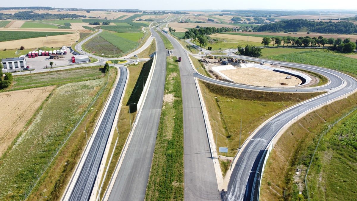 Budowa drogi ekspresowej S7 na odc. Moczydło - Miechów (stan na połowę lipca 2023 r.)