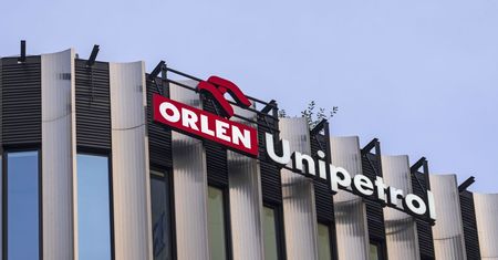 Spółka Orlenu na minusie, tnie zatrudnienie. "Można było uniknąć"