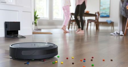 iRobot wypuścił na rynek nowy odkurzacz Roomba. A nawet pięć