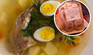 W sklepowej lodówce znalazłam szlachetne mięso. Świetne do pieczenia, ale rosół z niego to marzenie