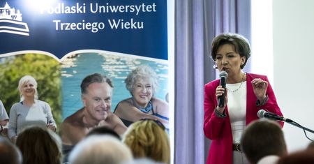 Praca za granicą. Polskie opiekunki osób starszych w Niemczech pominięte przez nową ustawę