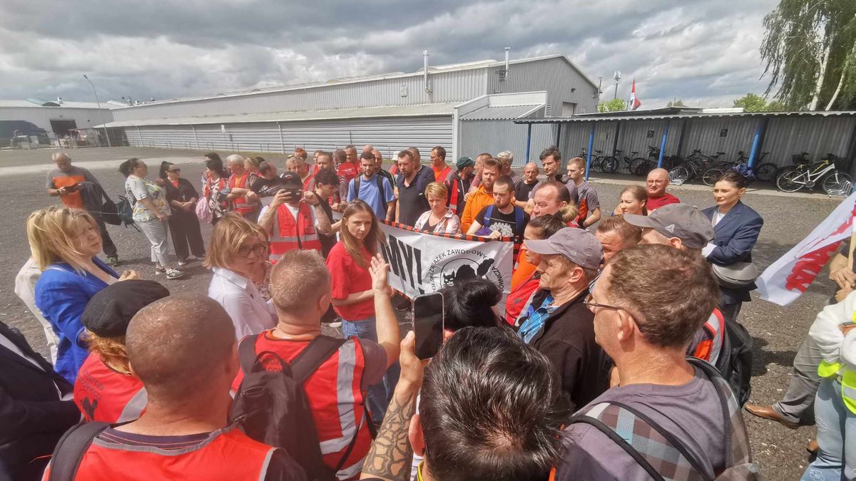 Wizyta ministry pracy w gnieźnieńskim zakładzie 