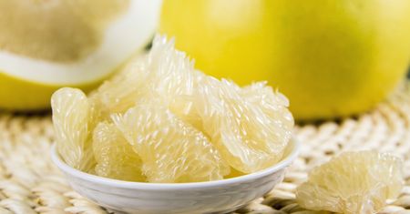 Pomelo. Dlaczego warto je jeść?