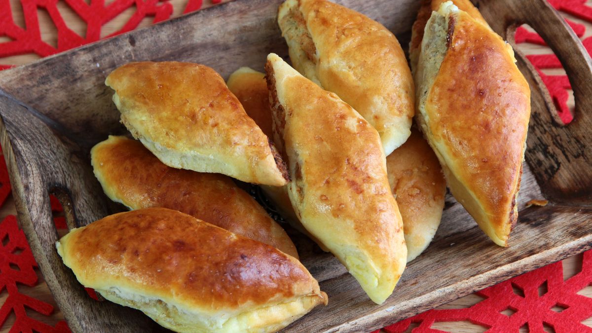 Paszteciki wigilijne z kapustą i grzybami