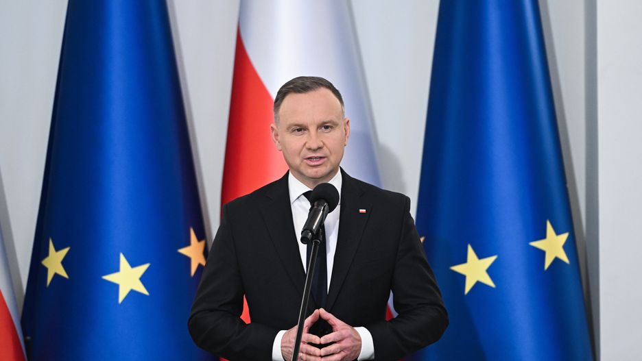 Warszawa, 24.10.2023. Prezydent RP Andrzej Duda przemawia podczas zmiany w kierownictwie Kancelarii Prezydenta RP, 24 bm. w Pałacu Prezydenckim w Warszawie. Marcin Mastalerek zastąpi na stanowisku szefa gabinetu prezydenta Pawła Szrota, który został posłem. (aldg) PAP/Radek Pietruszka