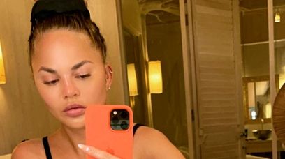 Chrissy Teigen wróciła na Twittera! Modelka wytrzymała 23 dni