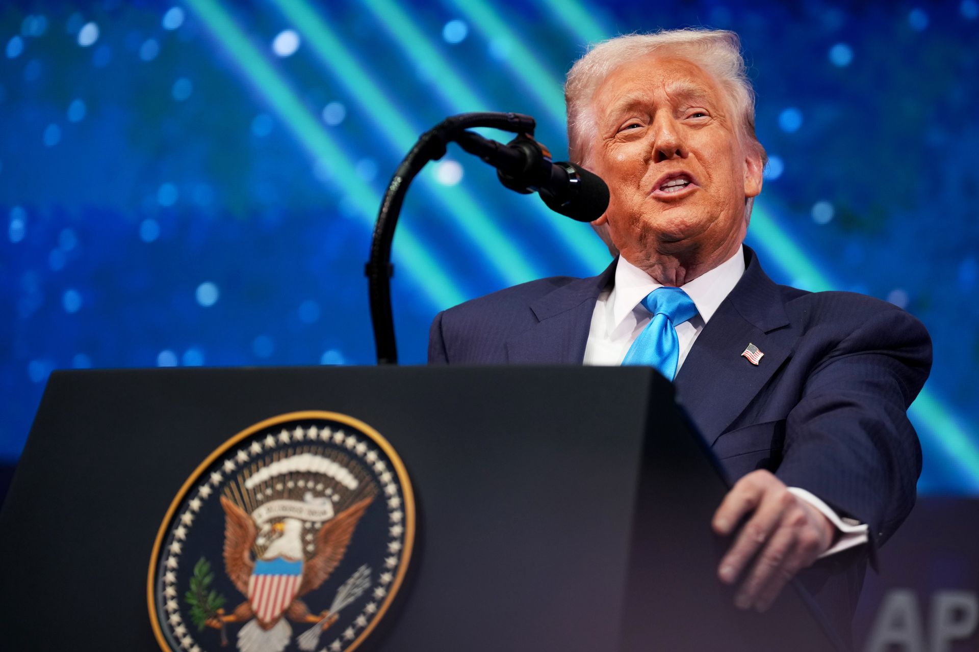 wiadomości,aktualności,WP Wiadomości Trump wydał rozkaz. Chodzi o próby broni jądrowej. 