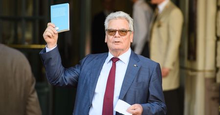 "Dla wolności trzeba czasem zmarznąć". Były prezydent Niemiec domaga się embarga na surowce z Rosji