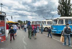 Warszawa. Nietypowe tramwaje i autobusy. Rozpoczynają się Dni Transportu Publicznego 2021