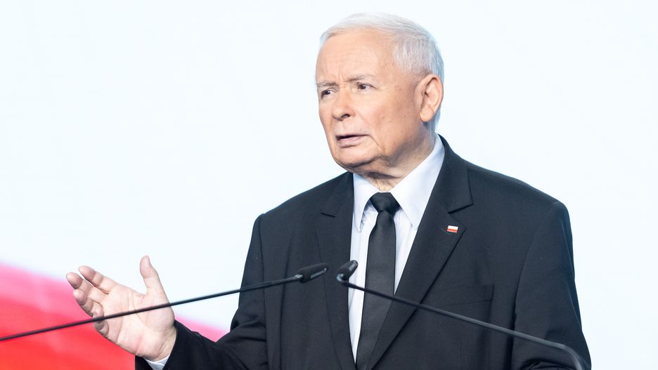Jaroslaw Kaczynski, the leader of the right-wing Law and Justice (PiS) party, is speaking during a press conference in Warsaw, Poland, on September 05, 2024 (Photo by Foto Olimpik/NurPhoto via Getty Images)