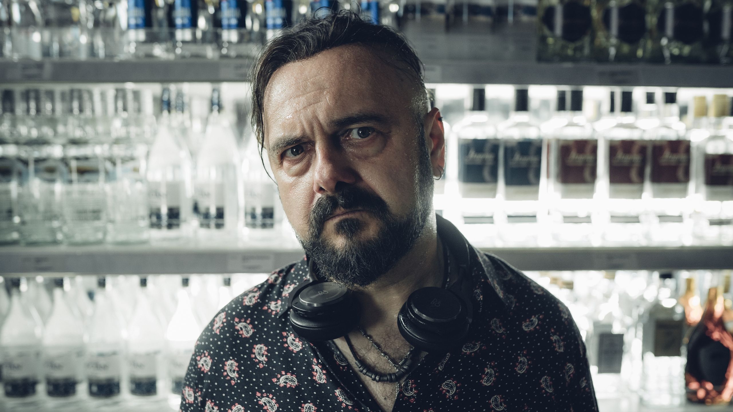 Arkadiusz Jakubik jako Marcin Kania w "Informacji zwrotnej"