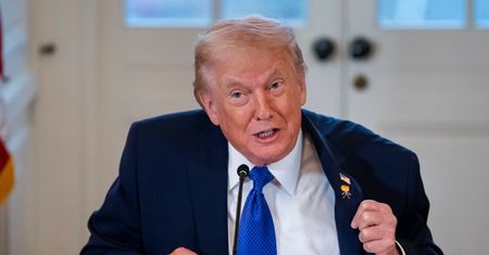 Wojsko lub sankcje. Tak chcą uspokoić Trumpa ws. Grenlandii
