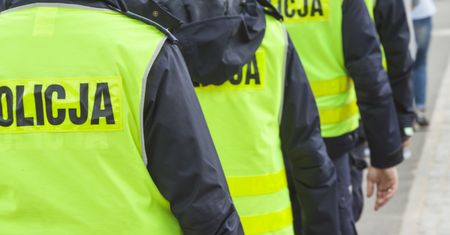 Wstydliwy problem na komendzie. "Każdy nosi rolkę na wszelki wypadek"
