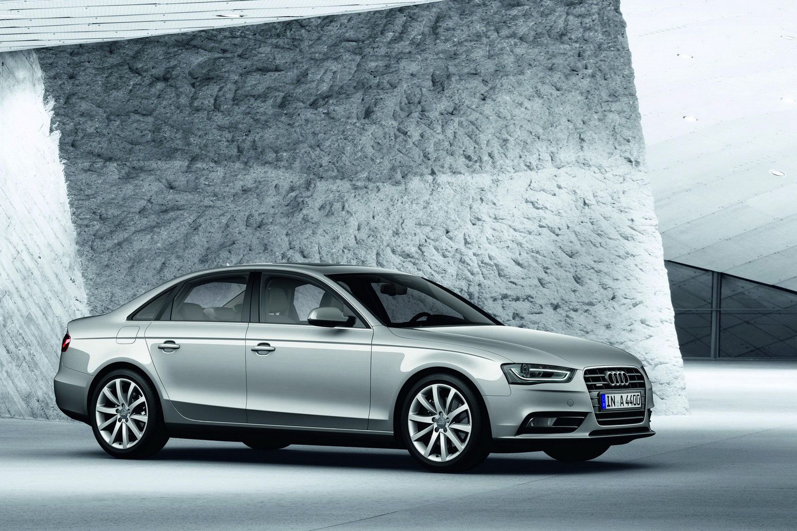 Audi A4/S4/Allroad (2012)