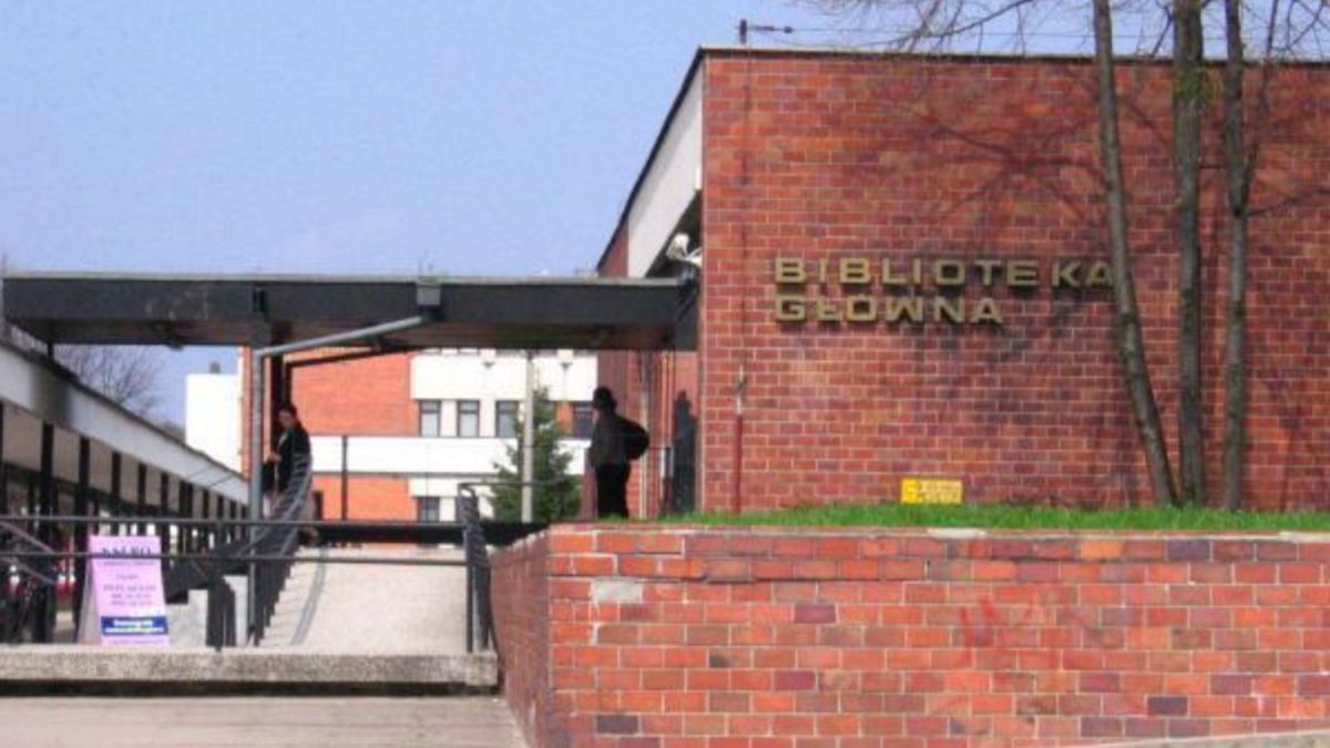 Biblioteka Główna UMK w Toruniu. 