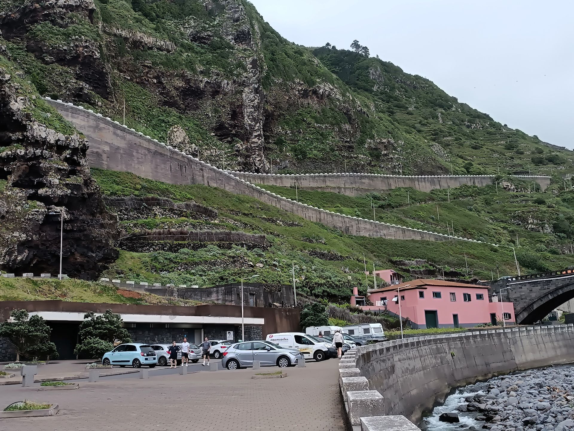 Madera: Parking i dojazd do Ilhéus da Ribeira da Janela