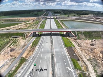 Autostradą z Warszawy do Białej Podlaskiej w godzinę. GDDKiA przecięła wstęgę