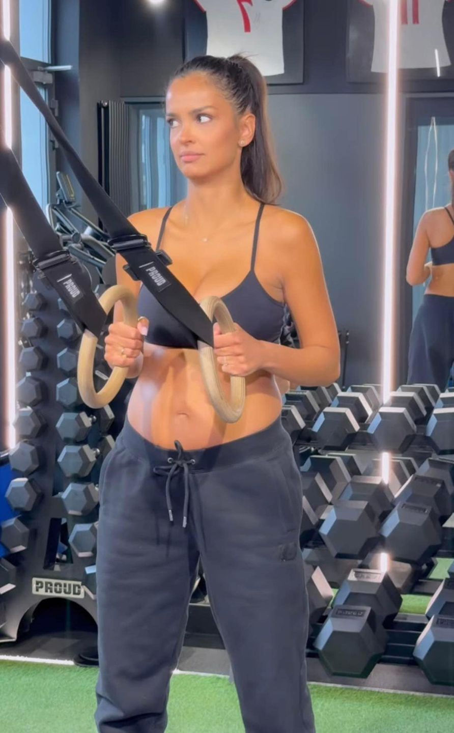 Klaudia El Dursi odsłania ciążowe krągłości podczas treningu 