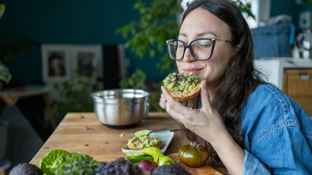Niskotłuszczowa dieta wegańska prowadzi do wyraźnego zmniejszenia spożycia AGE