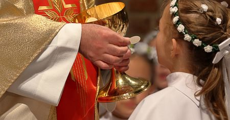 Pierwsza spowiedź była dla niej traumatyczna. "Nie mogłam odejść"