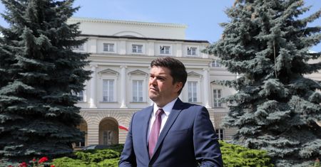 Koronawirus w Polsce. Wojciech Andrusiewicz o obostrzeniach ws. wesel i powrotu do szkół
