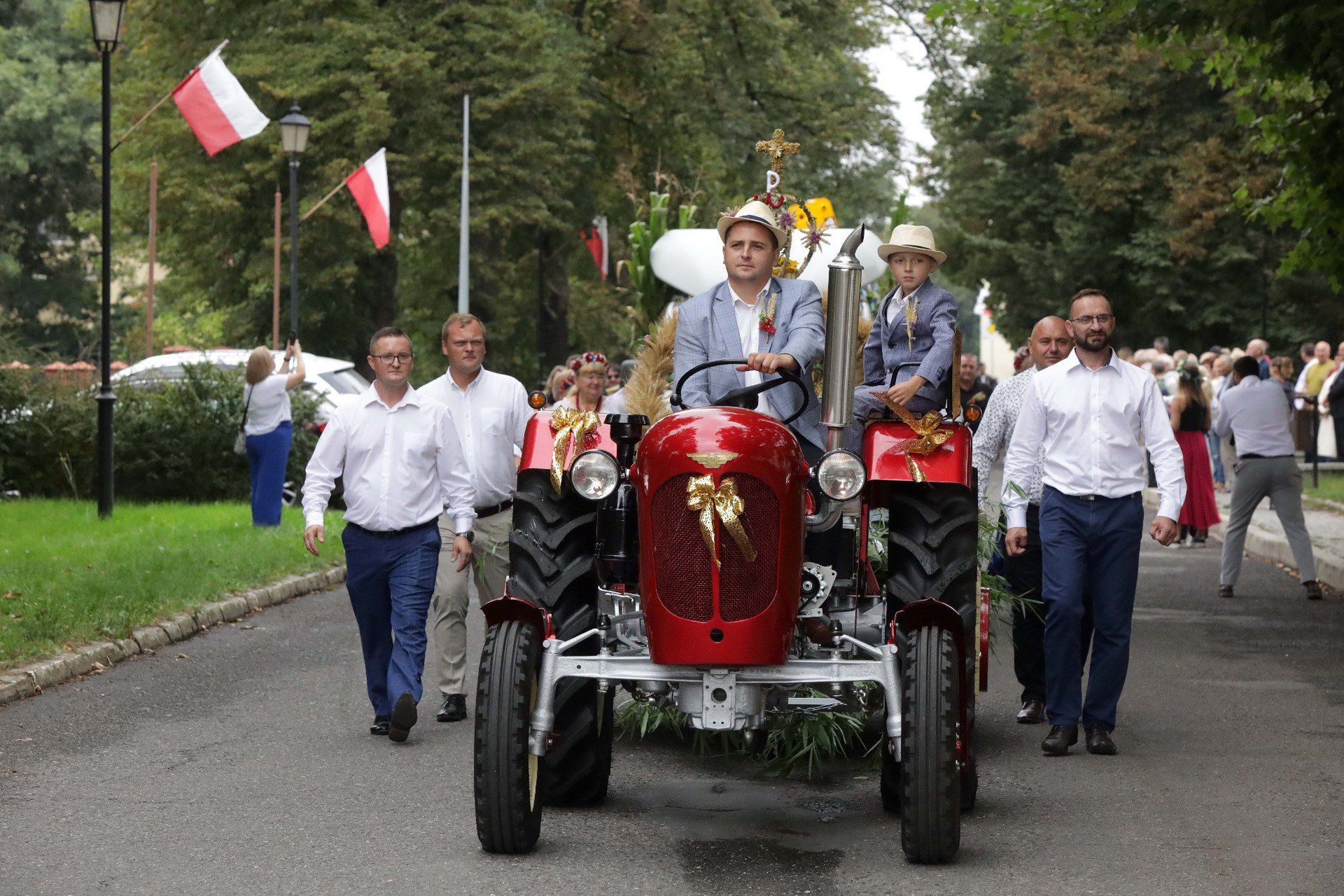 Dożynki 2025 w Legnickim Polu. Święto Plonów, koncert BOYS i atrakcje dla rodzin