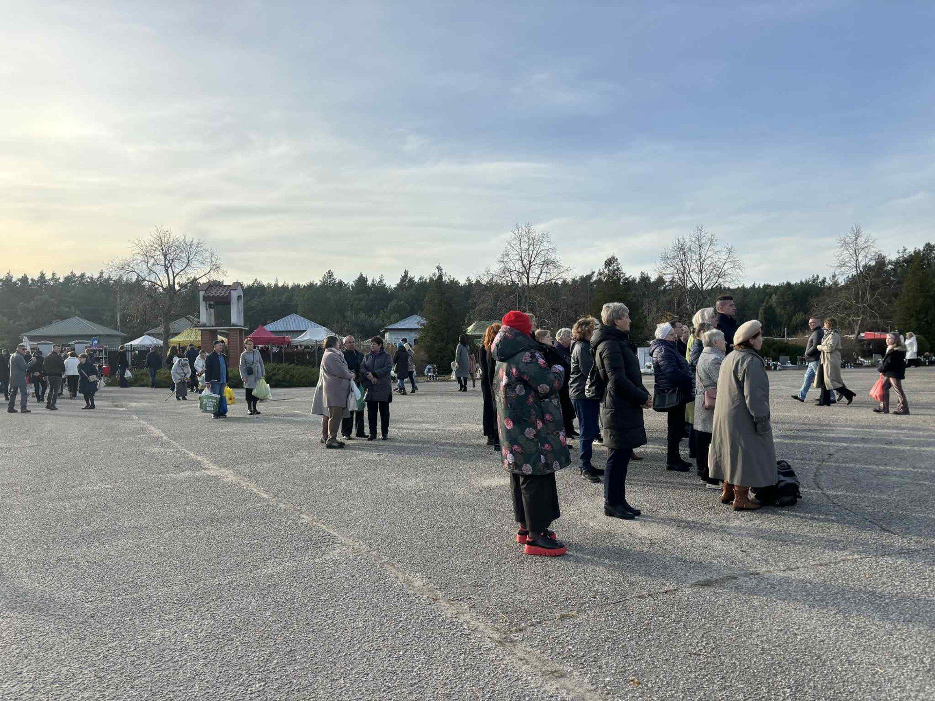 Wszystkich Świętych na cmentarzu komunalnym w Pińczacie.