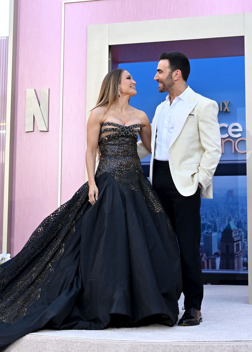 Jennifer Lopez i Brett Goldstein