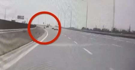 Bmw jechało pod prąd. Groźny moment na S17