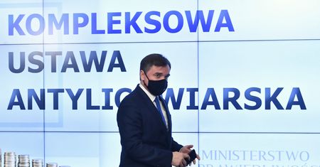 Ustawa antylichwiarska. Nowe przepisy dotyczące pożyczek
