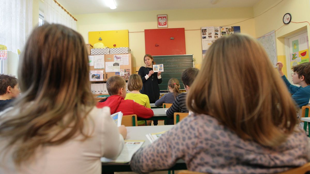 Niemal połowa nauczycieli biorących w badaniu deklaruje, że myśli o zmianie zawodu. (Zdj. ilustracyjne)