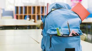 Kujawisko-Pomorskie: Wniosek o 300 plus czyli pieniądze na szkolne wydatki złożyło już 68 tys. rodziców