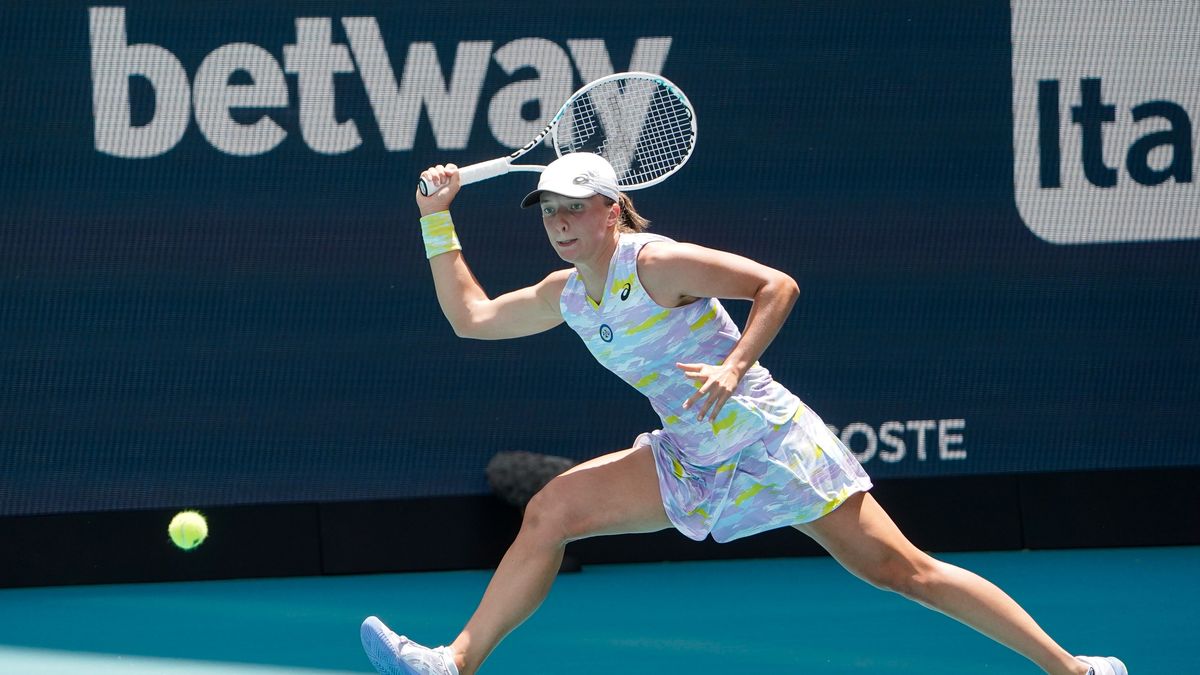 Iga Świątek powalczy o luksusowe auto 